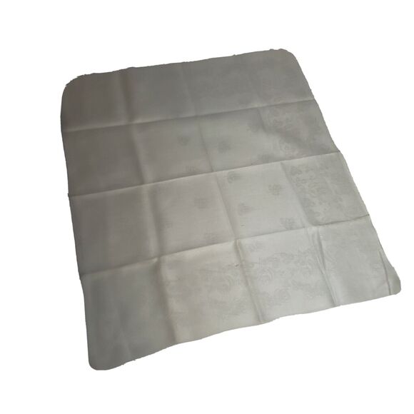 Vintage Small Table Cloth Dresser Scarf Topper Runner White Floral Estate 20x22 - Picture 2 of 8